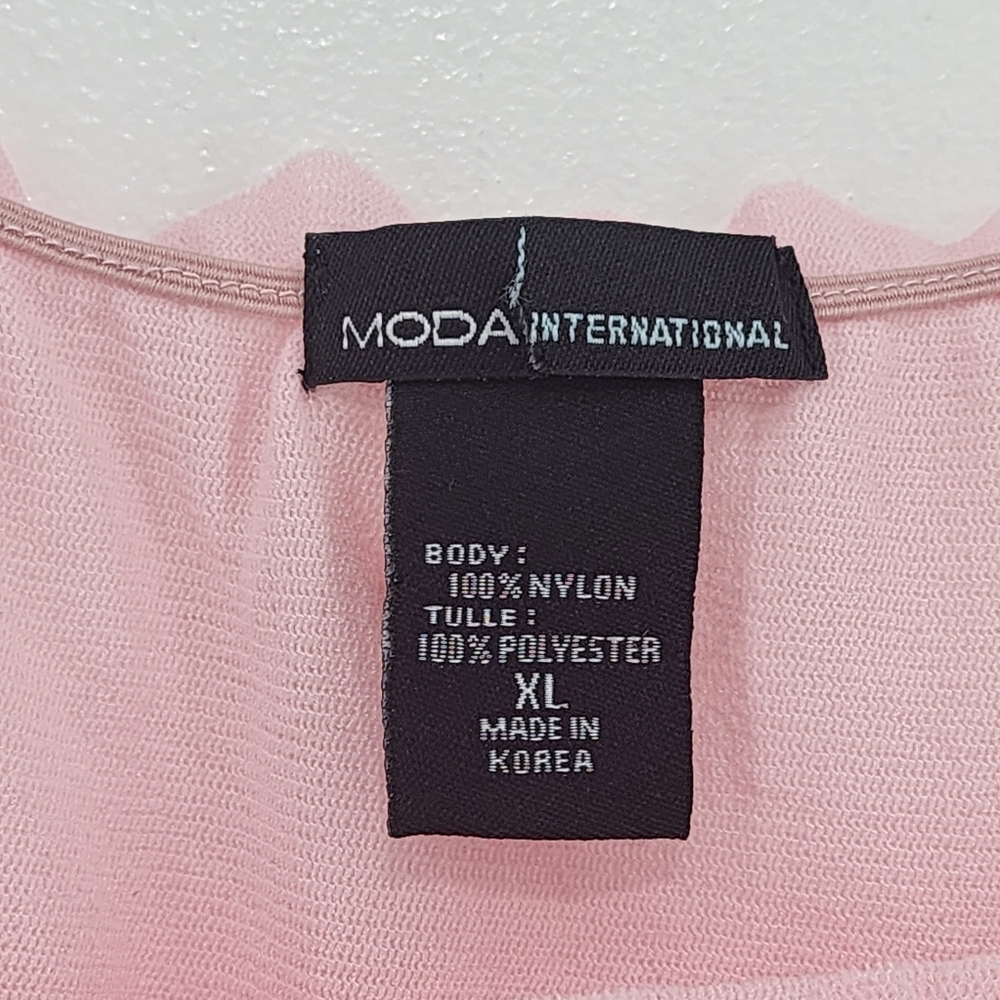 Moda International Pink Ruffled Short Sleeve Blouse - Picture 3 of 6